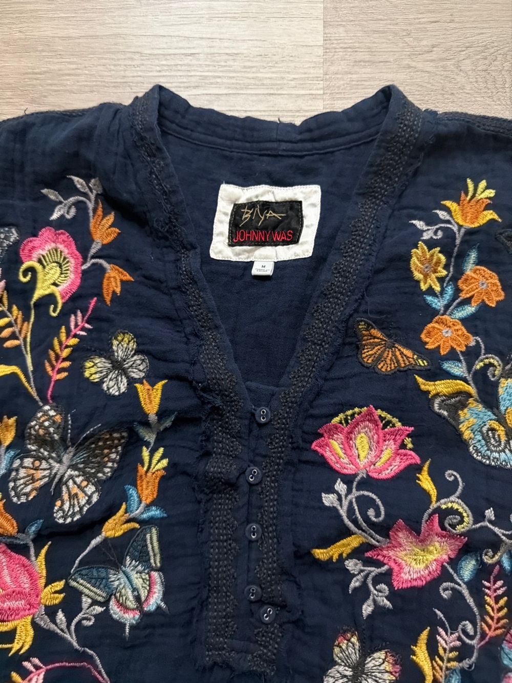 Johnny Was Navy Embroidered Floral & Butterfly Tunic - Picture 7 of 9